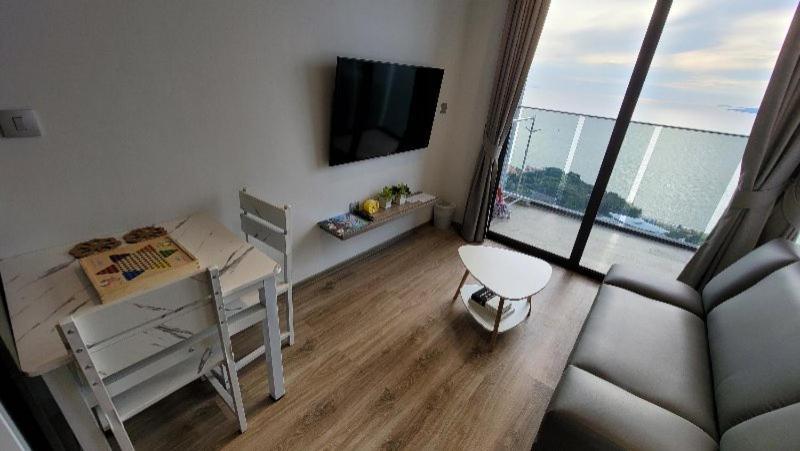 Andromeda Condo By Feng Pattaya Quarto foto